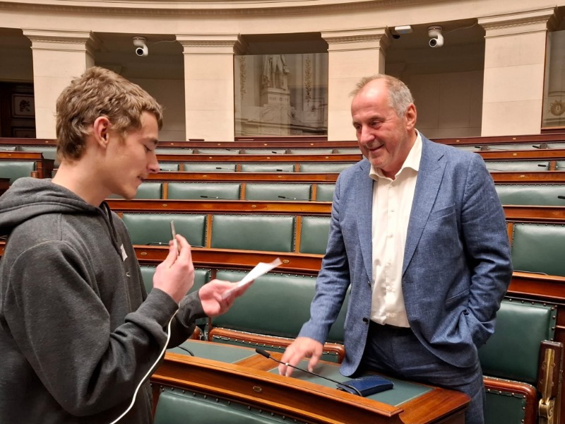 Rencontre et visite du Parlement 